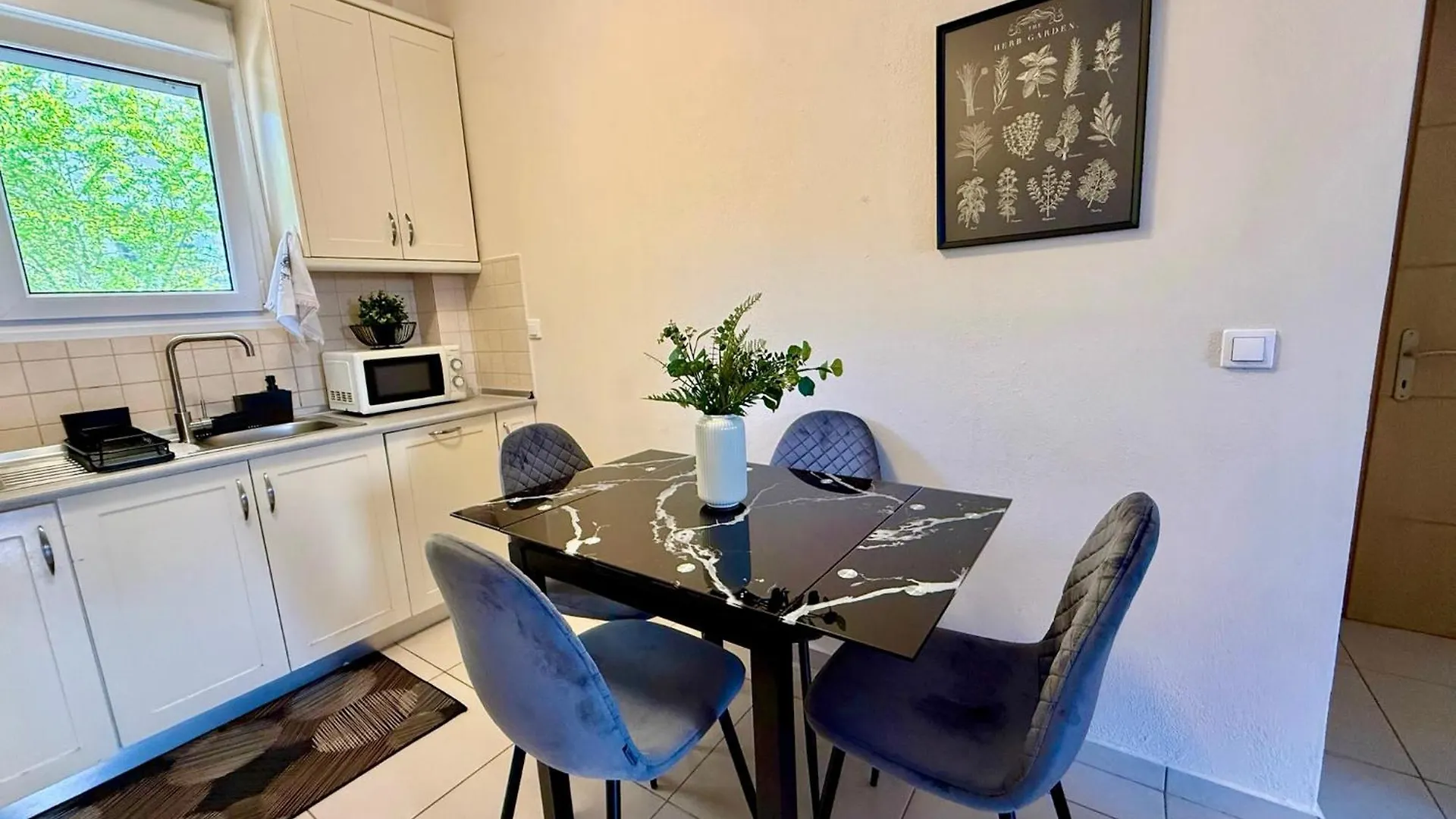 Viktoria Apartment Pefkochori
