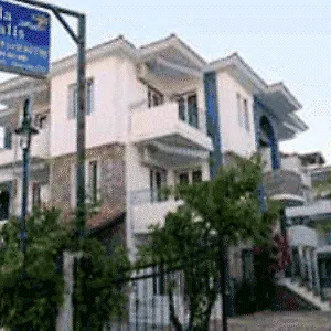 Vatalis Hotel
